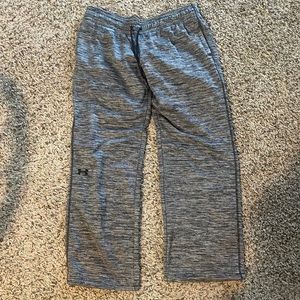 Sz Large Women’s under armor sweatpants pockets
